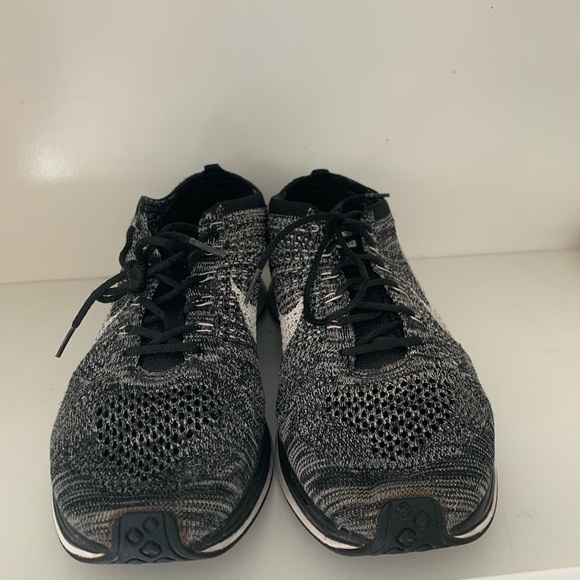 Nike Flyknit Racer “Oreo” Size 11 No Box - Picture 2 of 6